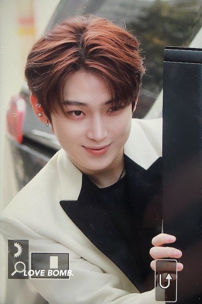 hoonpenguu's tweet photo. THIS LOOKS LIKE SUNOO IS HIDING AND SUNGHOON LOOKS BACK BECAUSE HE DIDN'T FELT THE PRESENCE OF SUNOO BESIDE HIM HELP 😭😭😭😭😭😭😭😭😭😭😭😭😭😭😭😭😭😭😭😭😭😭😭😭 https://t.co/zvyiQl0Bx8