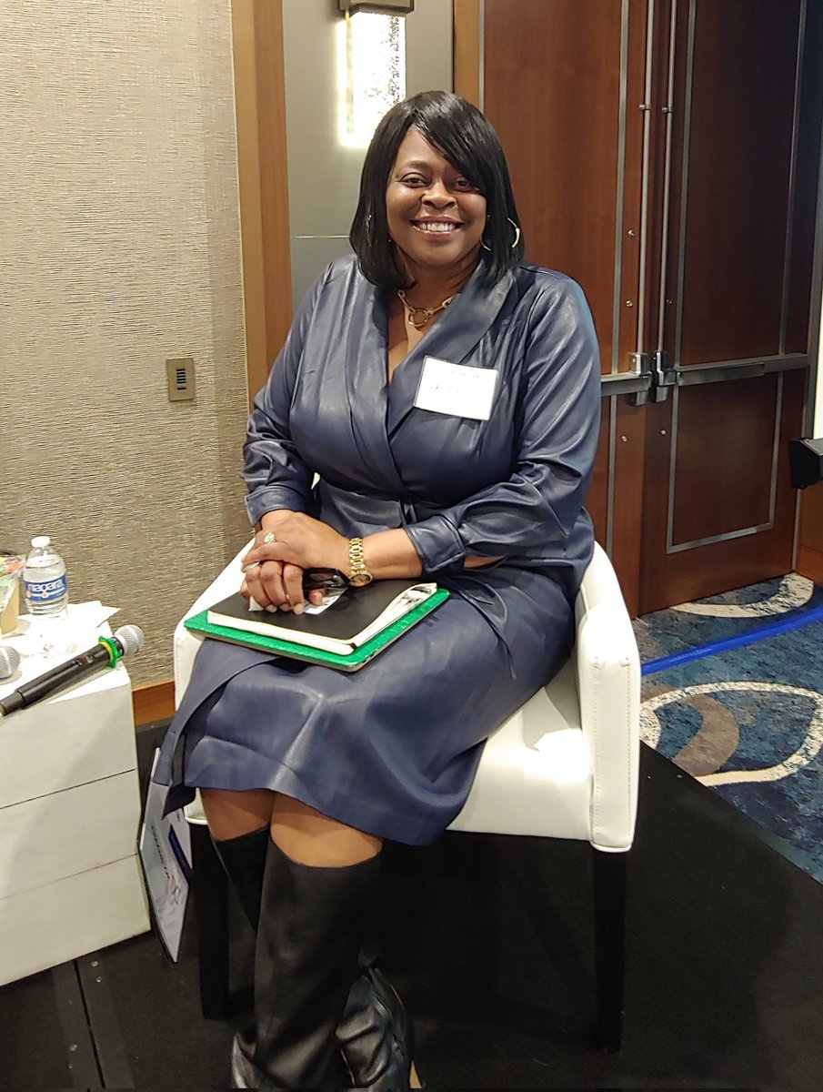 Congratulations to Dr. Valerie Bridges, Superintendent of Edgecomb County Schools who announced her retirement effective Sept 1. She was the NC Superintendent of the Year for 2022. #LeadershipMatters #ExperienceMatters #NCSSA