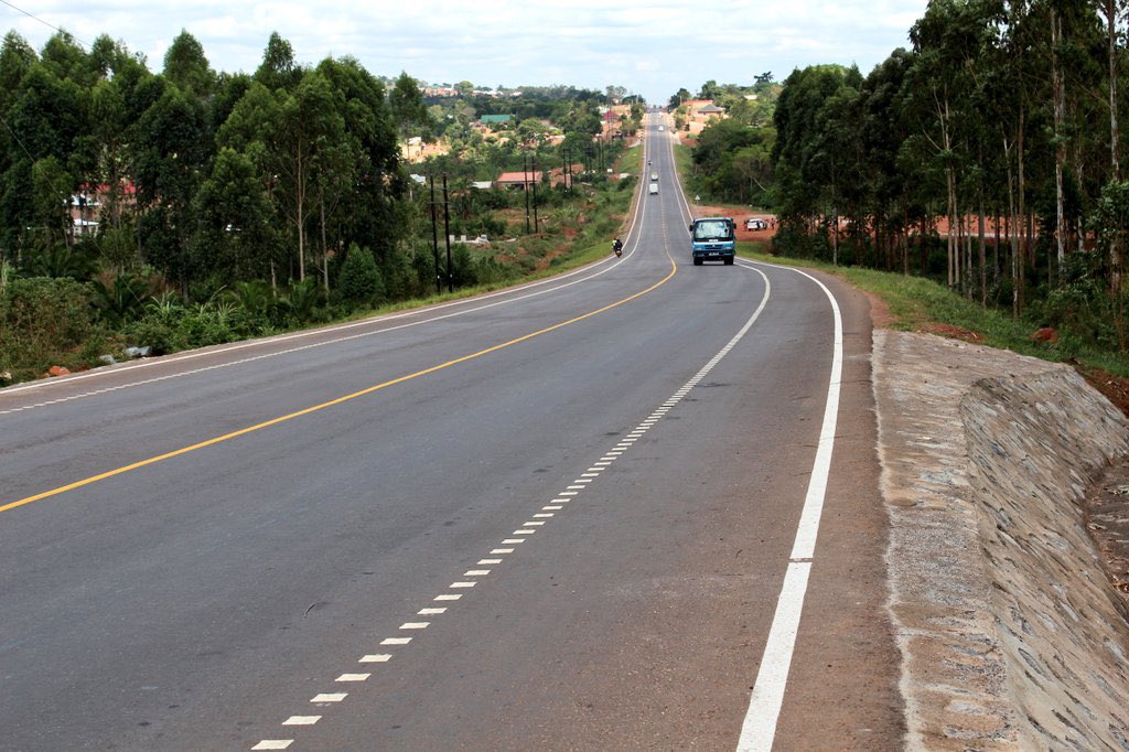 UNRA_UG's tweet photo. #UNRAInspiration
💬 “The development of roads is a key factor in the economic development of a nation,”💬— Nelson Mandela. https://t.co/EaluAPOtYK