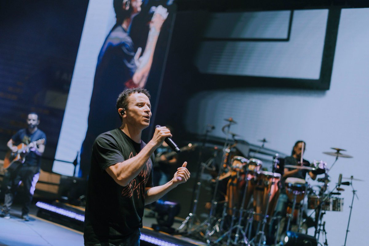 fonsecafcali's tweet photo. @Fonseca, contando las horas para el reencuentro con Cali😍🥰 @FonsecaWebTeam https://t.co/efu32oThoA