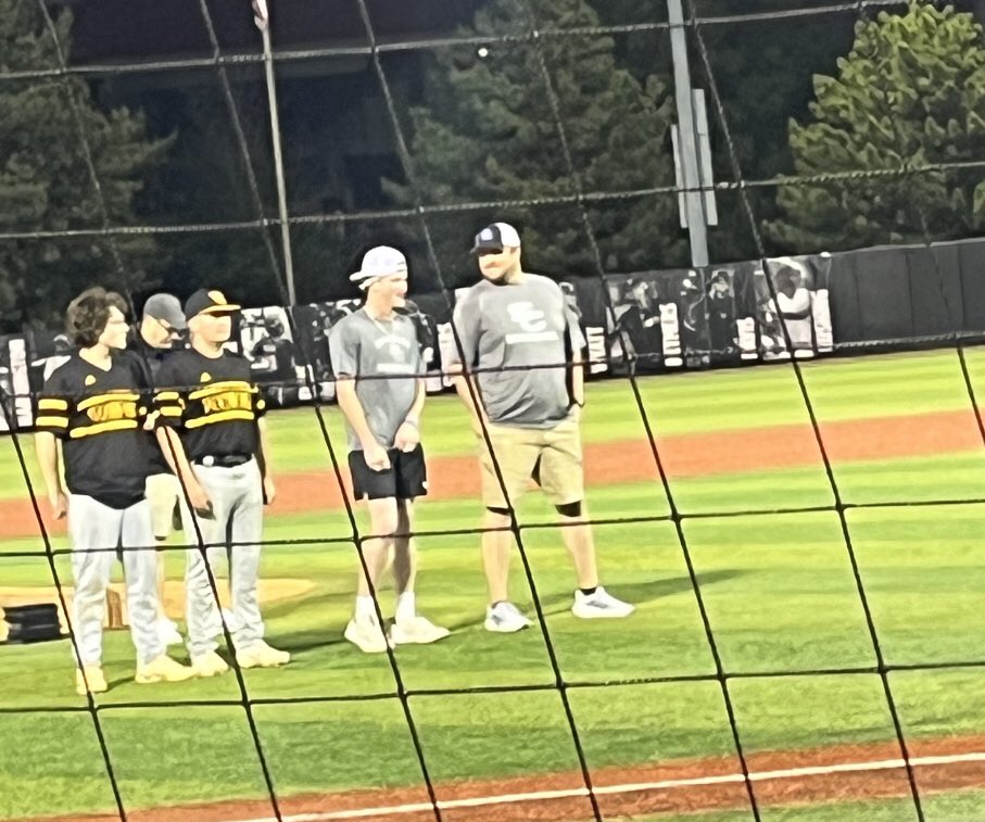 Mike Marksbury tweet media