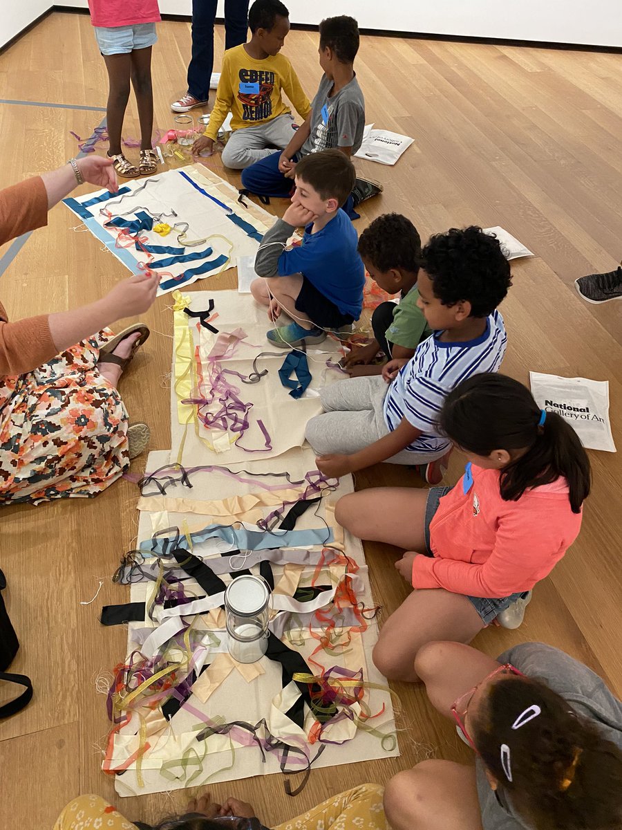 CampbellArtAPS's tweet image. Gr 3 artists had a great time exploring the works of art in the @ngadc’s East Building this morning. 🤩 We are so thankful for this partnership! #ArtAroundTheCorner #elementaryart @Mrs_RossClass @MsBergsClass @MsZelasko_APS @CampbellAPS @APSArts