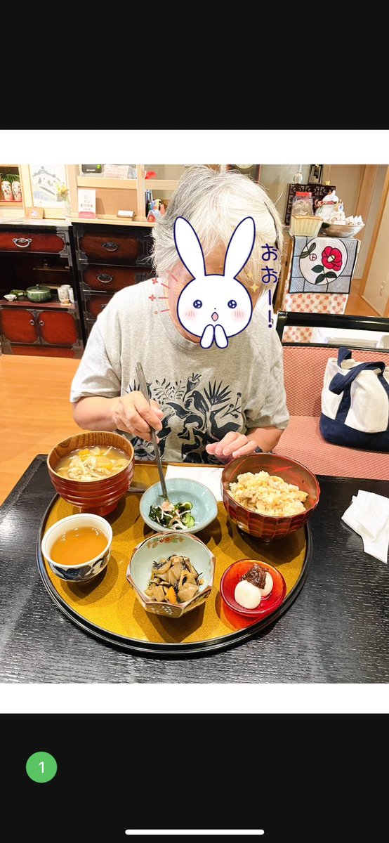 sakamariaction's tweet image. 少し前に
母と落ち着いた和食屋さんへ🪭🥢

筍が大好きなので、
筍ご飯とけんちん汁ランチを
食べてきました
たくさん、食べられるって幸せだね
って
話しながら、ゆったり一時でした🍀✨🍀✨
こうゆう時間を大切に。
って思う。

#アルファホビー部 
#健康的な食事