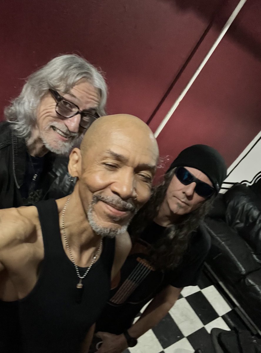 dUg pinnick tweet media