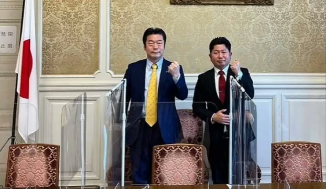 kosonkai's tweet photo. 【加田裕之先生　参議院予算委員会の質疑にご登壇】
甲樽会会長中林です。
甲樽会顧問の参議院議員「加田裕之」先生（平成5年法学部卒、文化会観光事業研究会OB）が、5/26㈮13:20頃から参議院予算委員会の質疑に登壇されます。NHK総合でテレビ中継されますので、加田先生のご勇姿を是非ご覧ください。 https://t.co/zFnDpp89nx