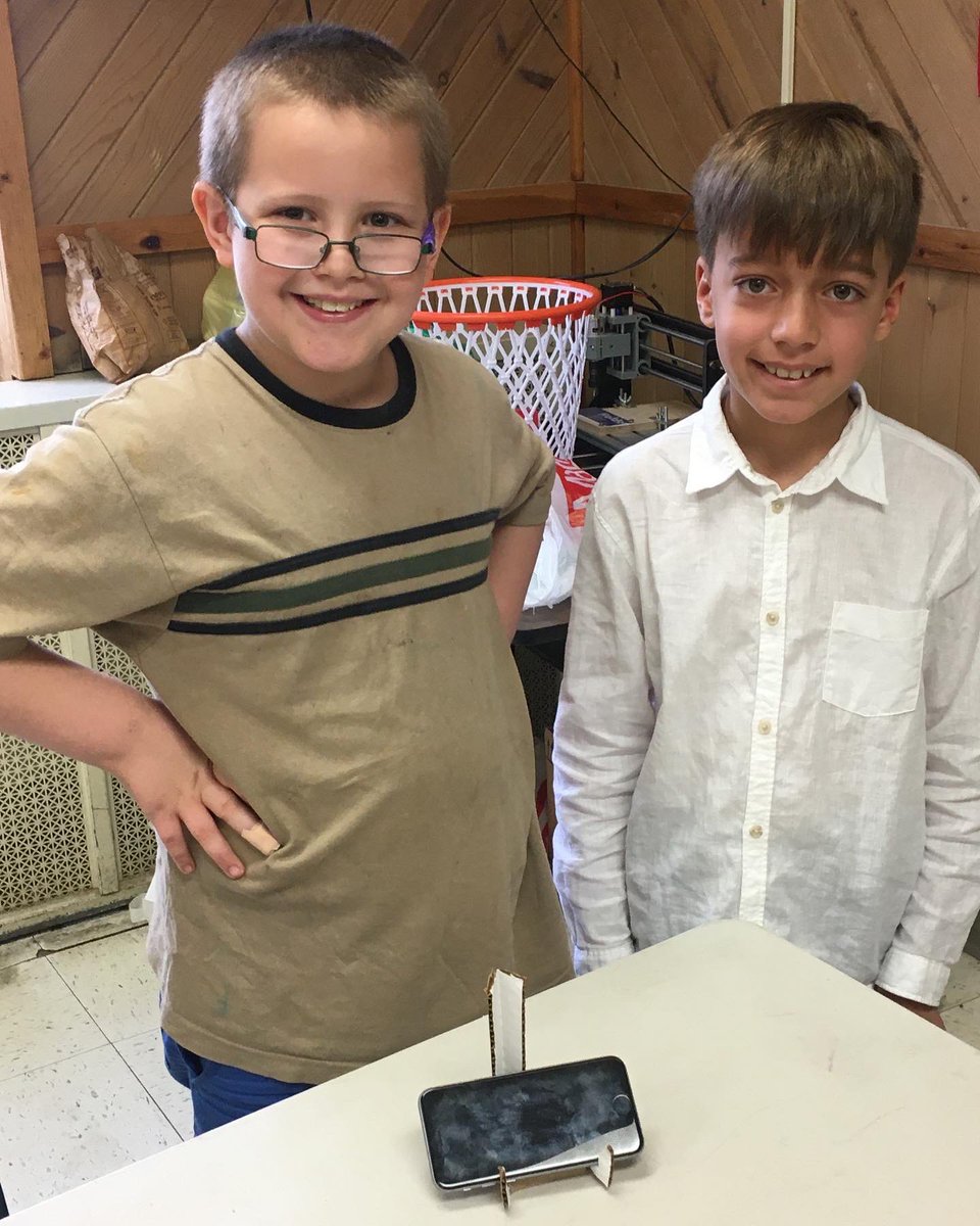 ShreveLIM's tweet photo. ⚙️🐛🎨Titan Teams Round 2! We love to sharpen the saw! 🏀🎲☀️ 
#thetriwaydifference #myohioclassroom https://t.co/QPI6xSmpjI