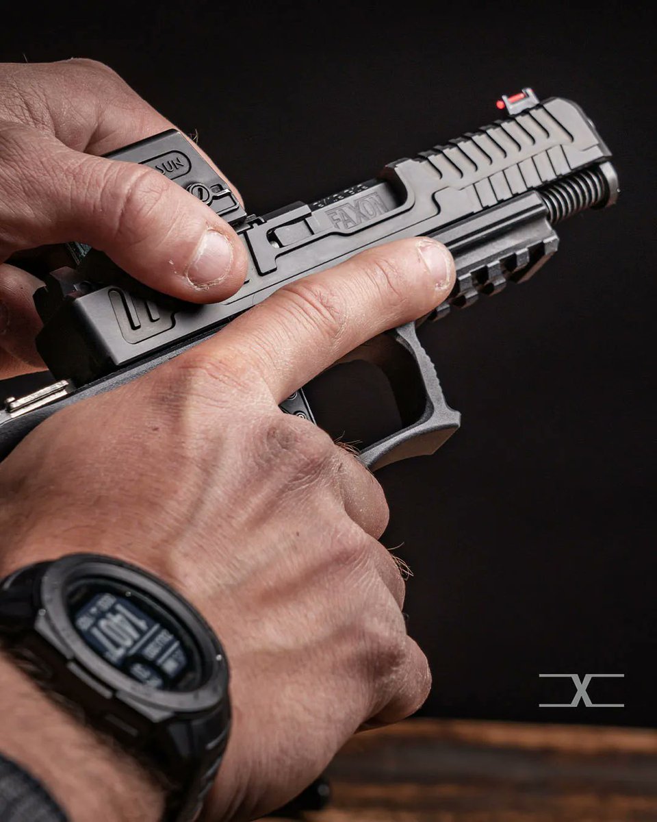 🛝 installed and its back in action
bit.ly/3pISAXD 
.
.
.
.
.
#FaxonFirearms #Firearms #Faxon #Manufacturing #Machining #Engineering #CCW #EDC #MadeInUSA #FamilyBusiness #9mm #GunChannels #SickGuns #GunsDaily
