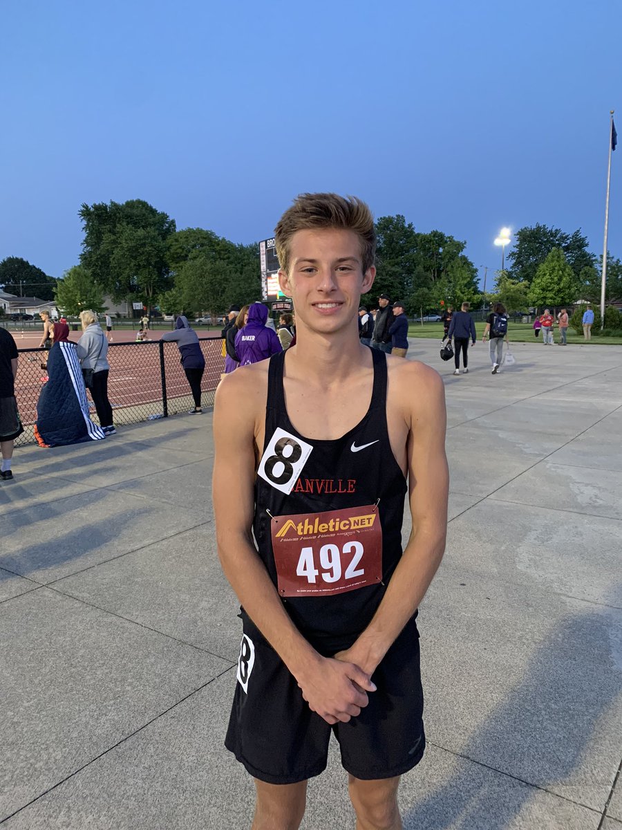 🚨🚨SCHOOL RECORD ALERT!!🚨🚨

<a href="/jack_hearld/">Jack Hearld</a> drops a 9:25.49 in the 3200 at the Lafayette Jeff Regional meet tonight, becoming the fastest to ever do it at Danville Community High School!!