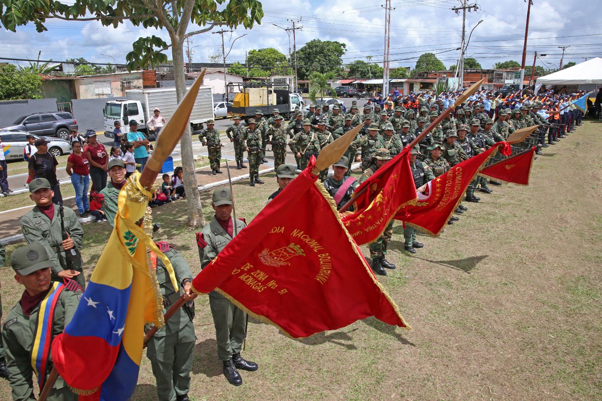 PartidoPSUV's tweet photo. Conmemoran los 210 años de la Tercera Batalla de Maturín
https://t.co/HZRUrH04f9

#VivirYProtegerAlPueblo https://t.co/iLSr7qfk3V
