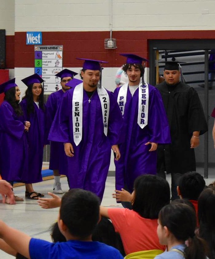 NISDEvers's tweet photo. Congratulations to the Class of 2023! Some of our former Evers students came back for their Senior Walk celebration. Once a Unicorn, Always a Unicorn! #EversPride https://t.co/qpwGeWsag6