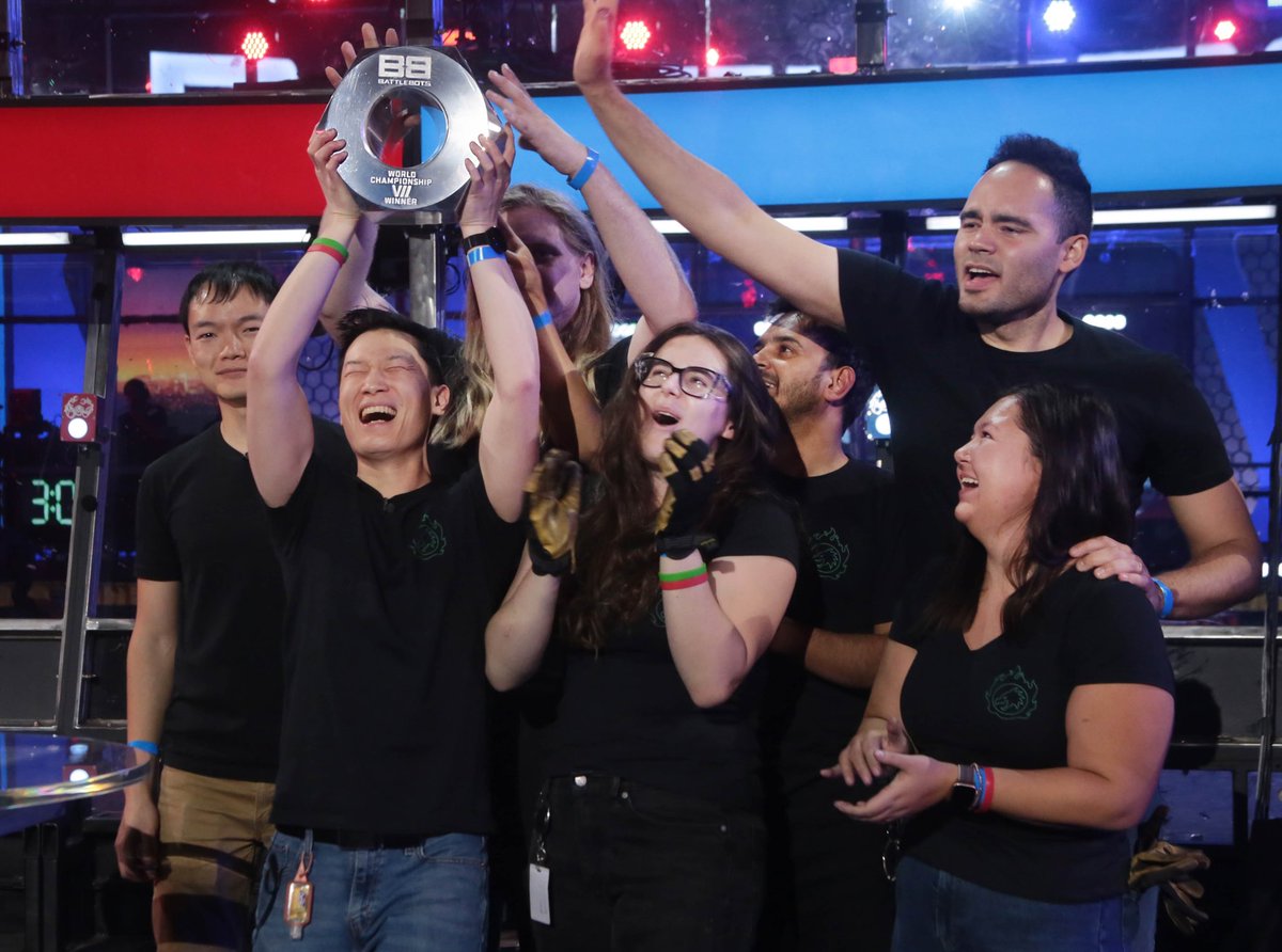 Congratulations to <a href="/SawBlaze_Robot/">SawBlaze - Battlebots</a>. Your BattleBots World Champion!!!

#BattleBots <a href="/Discovery/">Discovery</a>