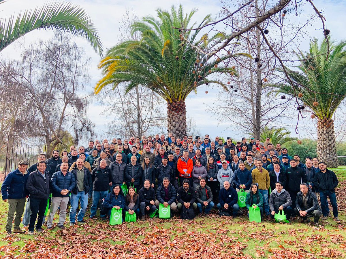DanielFloresFu2's tweet photo. @comitedespacho Cierra exitosamente curso análisis y técnicas de prevención de incendios forestales, con la asistencia de profesionales y tecnicos de @Arauco_cl @cormachile  @SomosCMPC  @conaf_minagri @RDPrevencion @conaf_maule @MinagriMaule @Camara_cl. https://t.co/kha0N1BuFC