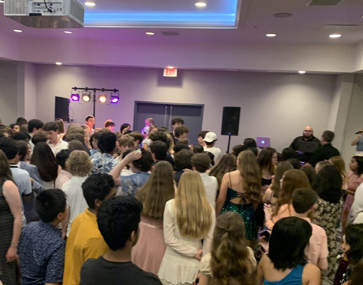 Stony Brook School tweet media