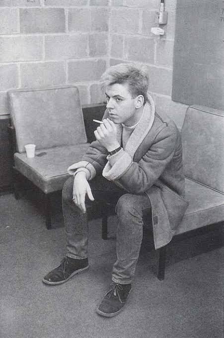 qrpress_'s tweet photo. #LoMasVisto Murió Andy Rourke, el legendario bajista de la banda británica The Smiths, uno de los más destacados en la historia del Rock; tenía 59 años de edad #TheSmiths #AndyRourkeRIP #QEPD #AndyRourke https://t.co/5baKgq5cf3