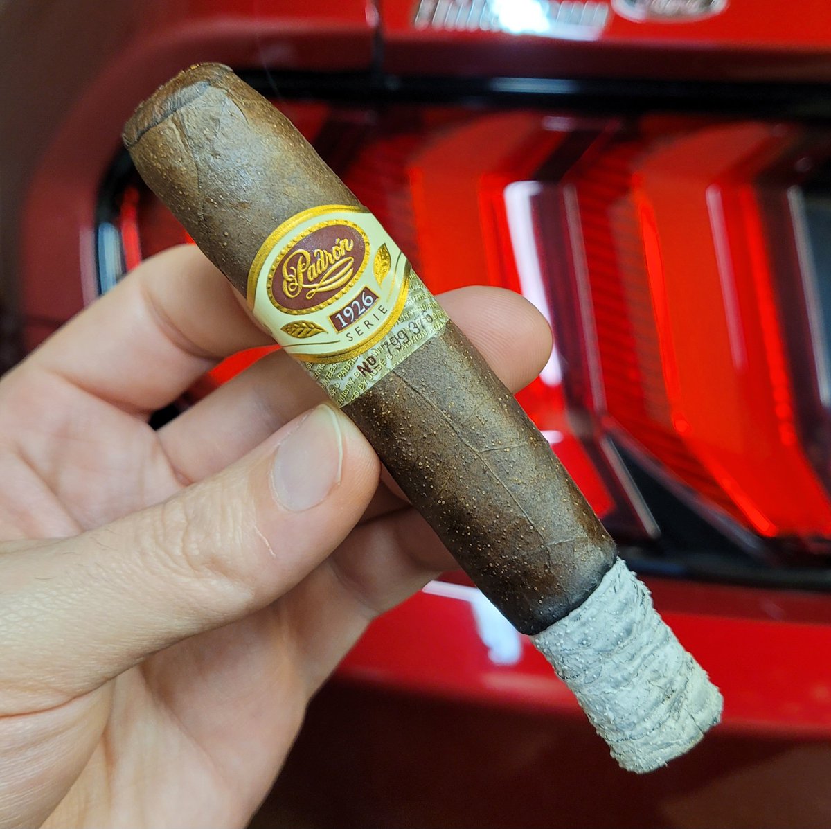 Review in progress..  ALSO I have TONS of Padron cigars available right now at ShouldISmokeThis.com 

#NowSmoking #Padron 1926 No. 9 Maduro

#cigar #cigars #CigarLife #botl #CigarReview #CigarReviews #ShouldISmokeThis #GarbagePalateGang #botl #blessed #SmokeWhatYouLike