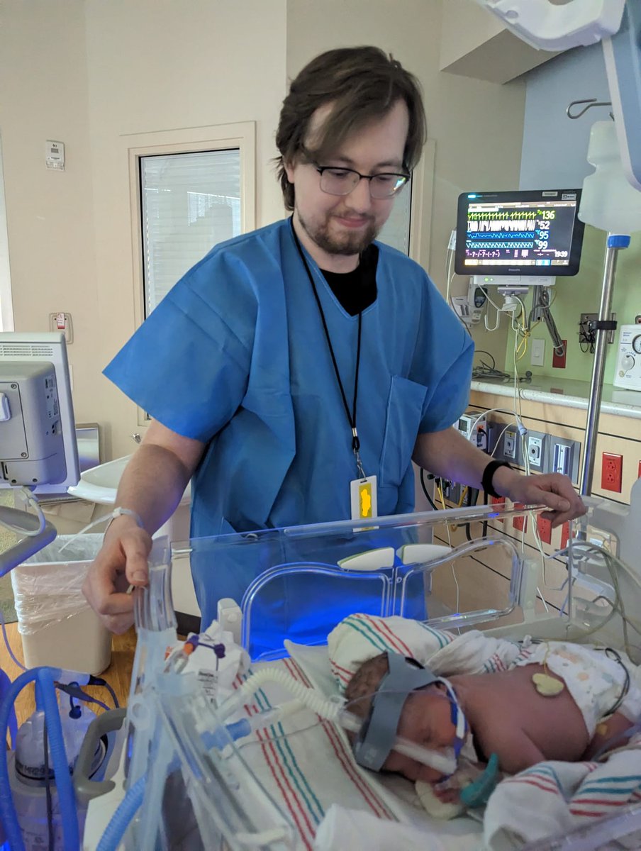DutchjRTA's tweet image. Our baby boy was born today, after only 34 weeks of pregnancy. He'll need to stay in the hospital for a while, but @Awesomocity0 and I couldn't be happier to welcome him into our lives.