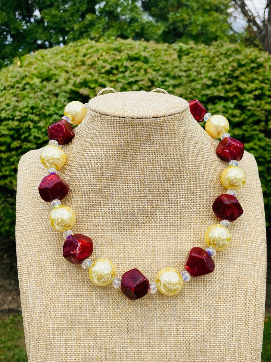 Excited to share the latest addition to my #etsy shop: Yellow White Flower Red Faceted Beaded Necklace for Women / Chunky Big Beaded / Statement Bib etsy.me/426ajFW #holidayjewelry #statementjewelry #chunkybeaded #flashyshimmer #fashionjewelry #standoutnecklace