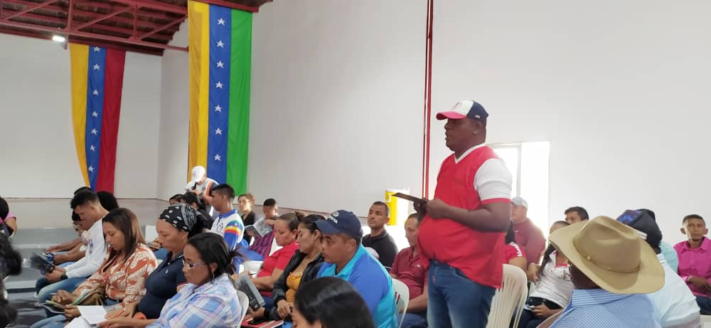 Apure| PSUV Pedro Camejo realizó una reunión conjunta con la JPSUV y UBch 
n9.cl/e6usy
#VivirYProtegerAlPueblo