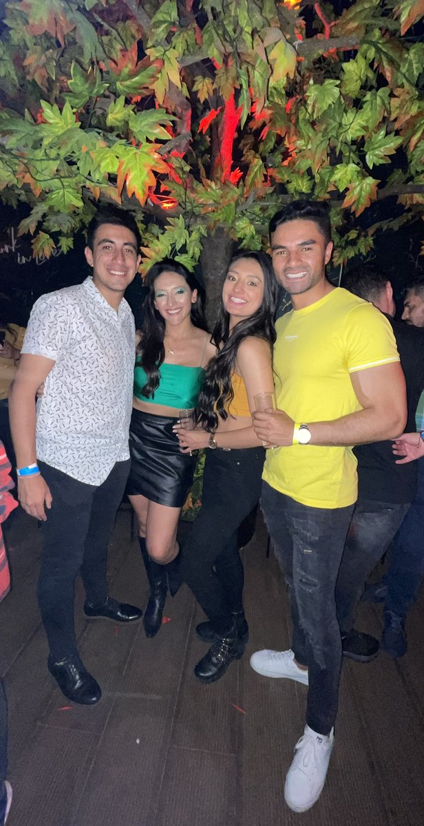 PCbClavijo's tweet photo. Party Time 🎈 https://t.co/K3s8ptN23v