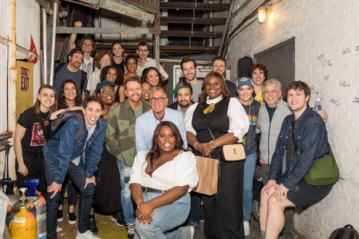 Shucked_Musical's tweet image. Can you believe all these familiar faces that have popped by Cob County lately?!