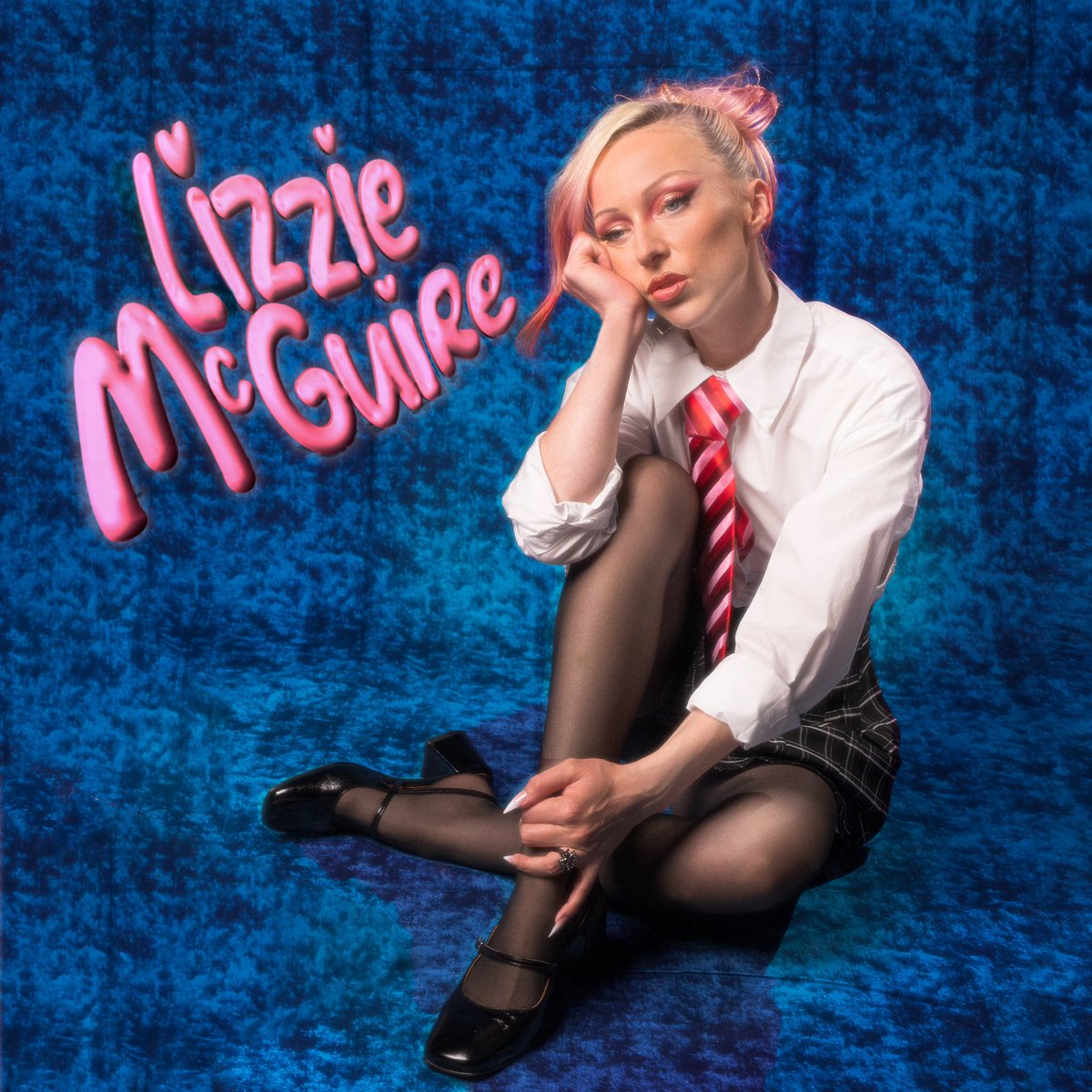 Big news!!!! ‘LIZZIE MCGUIRE’ is OUT NOW 🧃💭 hope you guys like this one!! Stream everywhere 💘