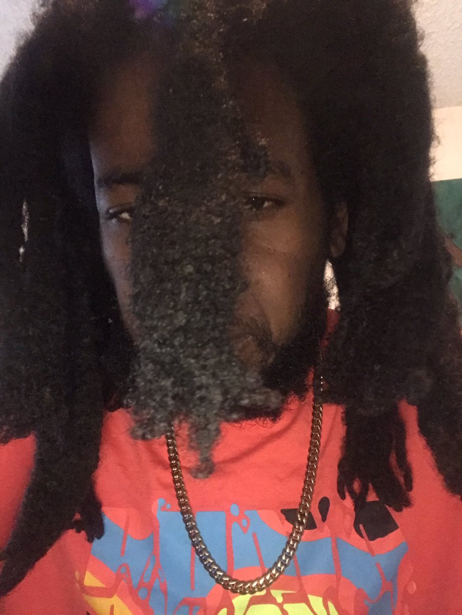 witdamask's tweet image. 🗣🗣 MAMA DER GO DAT MAN 😂😂😂