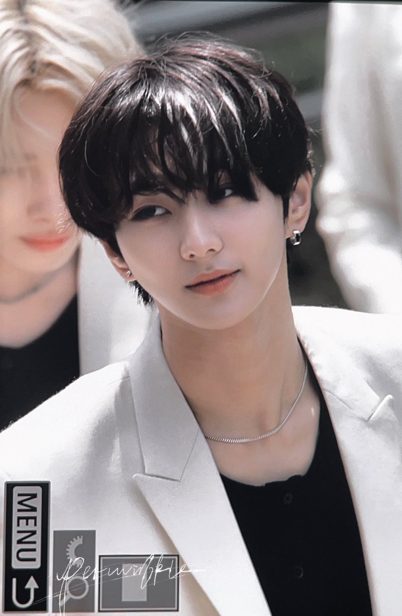 페리윙클 tweet media