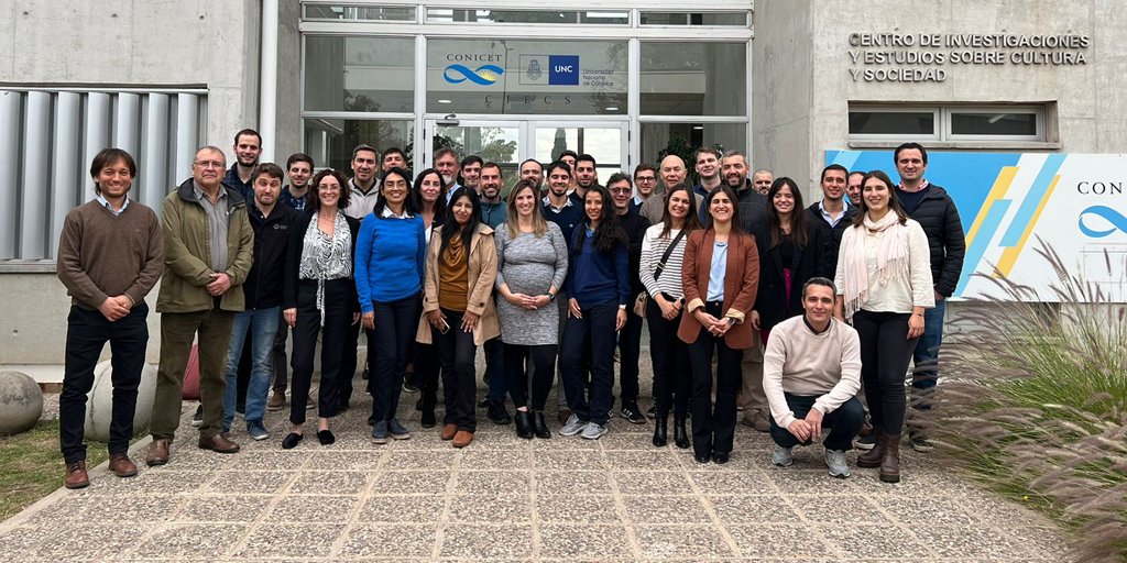 Agencia__SE's tweet photo. Se lanzó en #Córdoba Red de Aprendizaje en Sistemas de Gestión de la Energía – Región Centro en el marco del proyecto de @EUROCLIMA_UE_AL de @Energia_Ar, del @MinEnergia y de la AgenciaSE: https://t.co/lAz5Oo4Fpx https://t.co/wIeAyybK0d