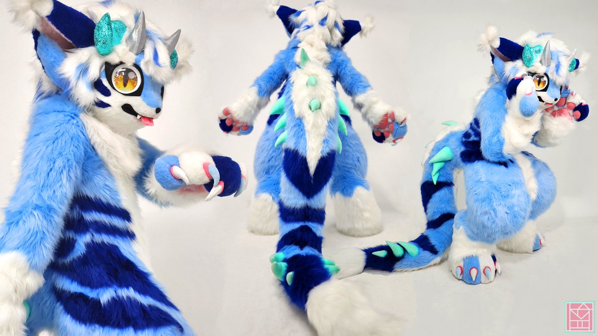 KAMIIKAMIIIIII's tweet photo. Commission for @KamineRaichi , a hybrid character🐱
This is the first fullsuit made by KAMILiA Fursuit Studio. Thank you for giving us the opportunity to bring your Raichi to real life !!
#KAMILiAFursuit
#Costume #Fursuit #furry #furryfandom #kemono #fursuitmaker #FursuitsFriday https://t.co/CHAbEoeau5