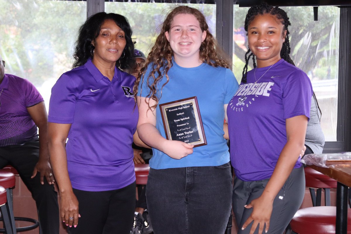 Riverside Softball tweet media