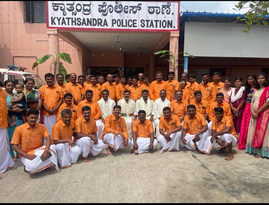 TSP4karnataka's tweet photo. ಇವರುಗಳ ವಿರುದ್ಧ ಯಾವಾಗ ಕ್ರಮ ತೆಗೆದುಕೊಳ್ಳುತ್ತೀರಾ ಸಂವಿಧಾನವನ್ನೇ ಧಿಕ್ಕರಿಸಿದ ಇವರುಗಳಿಗೆ ತಕ್ಕ ಶಿಕ್ಷೆಯಾಗಲೇಬೇಕು@cmofkarnataka https://t.co/tdEFtIhwNU