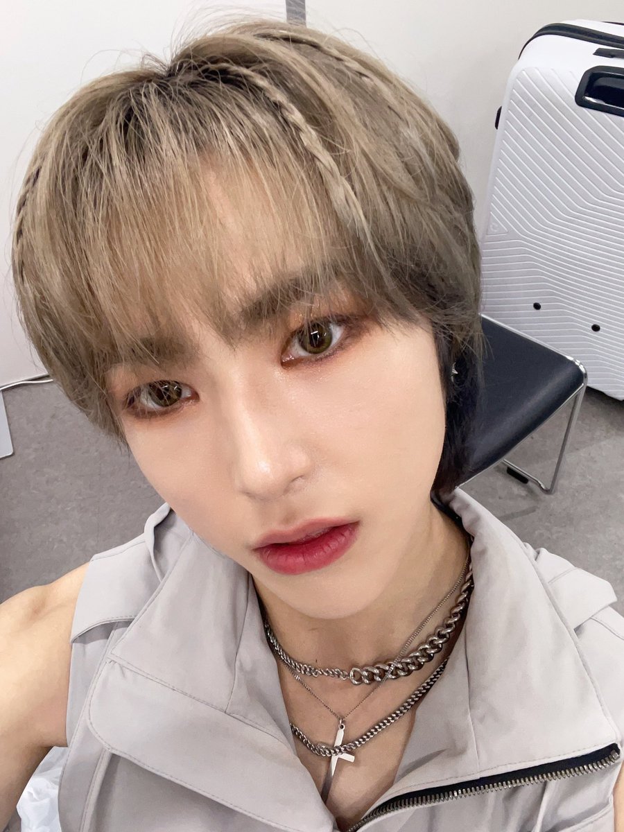 NINE_i_Firstone's tweet image. [#주형]

오늘도 화이팅입니달라💪

#NINEi #나인아이