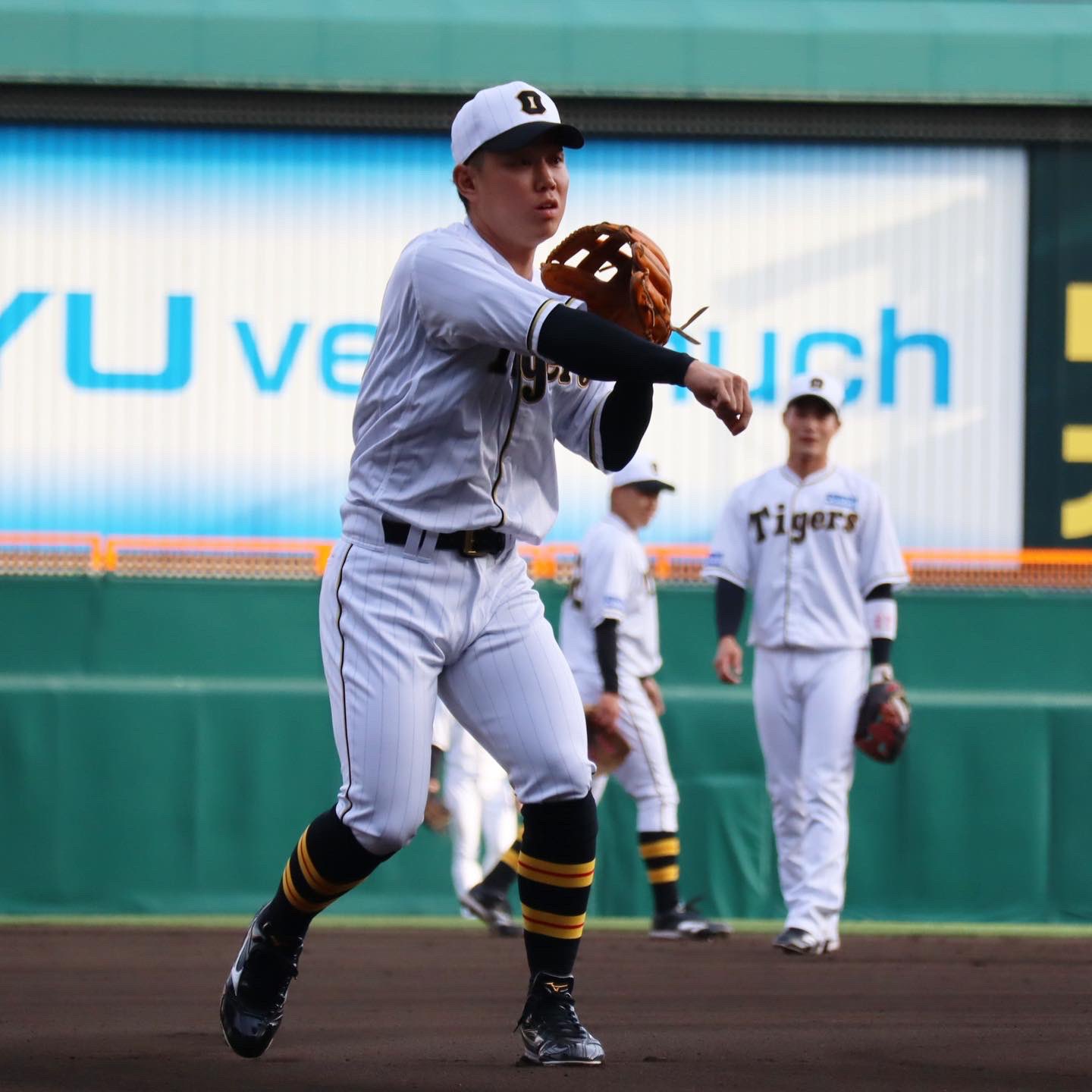 阪神タイガース على X: 阪神タイガース على X: