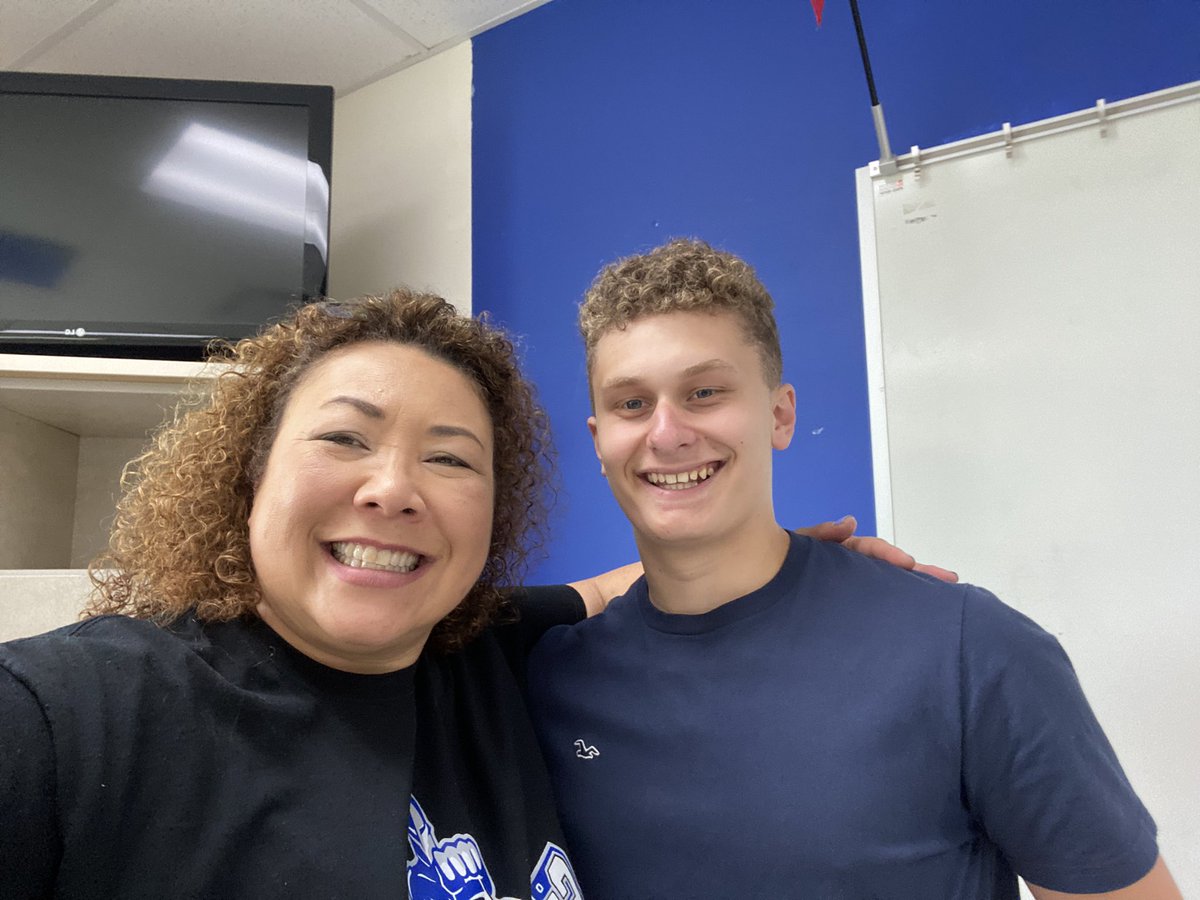 Last Day of School is always bittersweet but it’s highlighted with my former students visiting and that just makes my day! Part 2! #teacherlife #herestoformerBerks