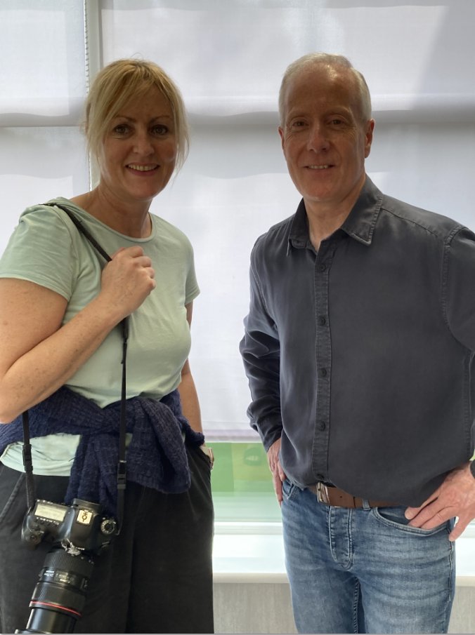 Callsigndinky's tweet photo. @wdytyamagazine It was lovely to meet photojournalist, Teri Pengilley the other day for a photo shoot for the summer edition of the magazine in which I will be appearing. A great experience. Thank you Teri. https://t.co/Yrc5zQRi2x