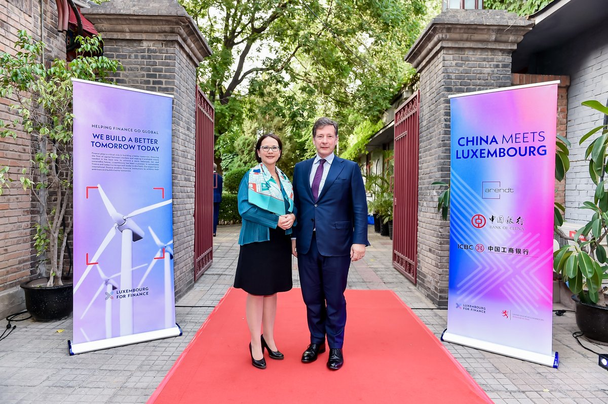 LuxFinance's tweet image. After more than 3 years LFF was back in #China to reconnect with the financial sector #community. Thank you to HE @Yuriko_Backes, Luxembourg's Finance Minister, for proving speeches at our #receptions in Beijing &amp;amp; Shanghai, to our sponsors, and everyone who joined us to #network.