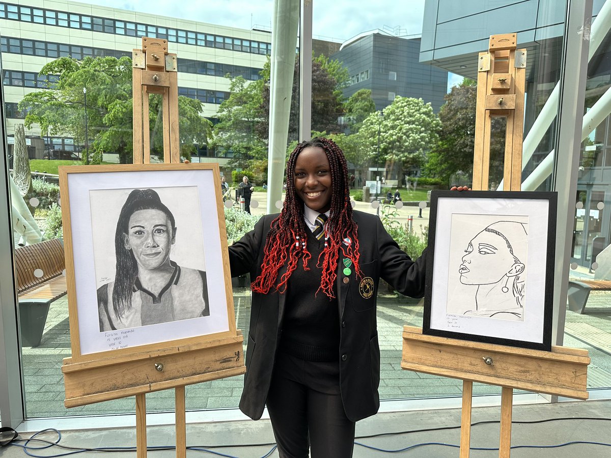Student Portrait Exhibition themed ‘Drawn to the City’ hosted at the <a href="/UniofBradford/">University of Bradford</a> ⭐️⭐️⭐️⭐️⭐️
Thank you University of Bradford &amp; <a href="/officialbantams/">Bradford City AFC</a>
News story to follow.