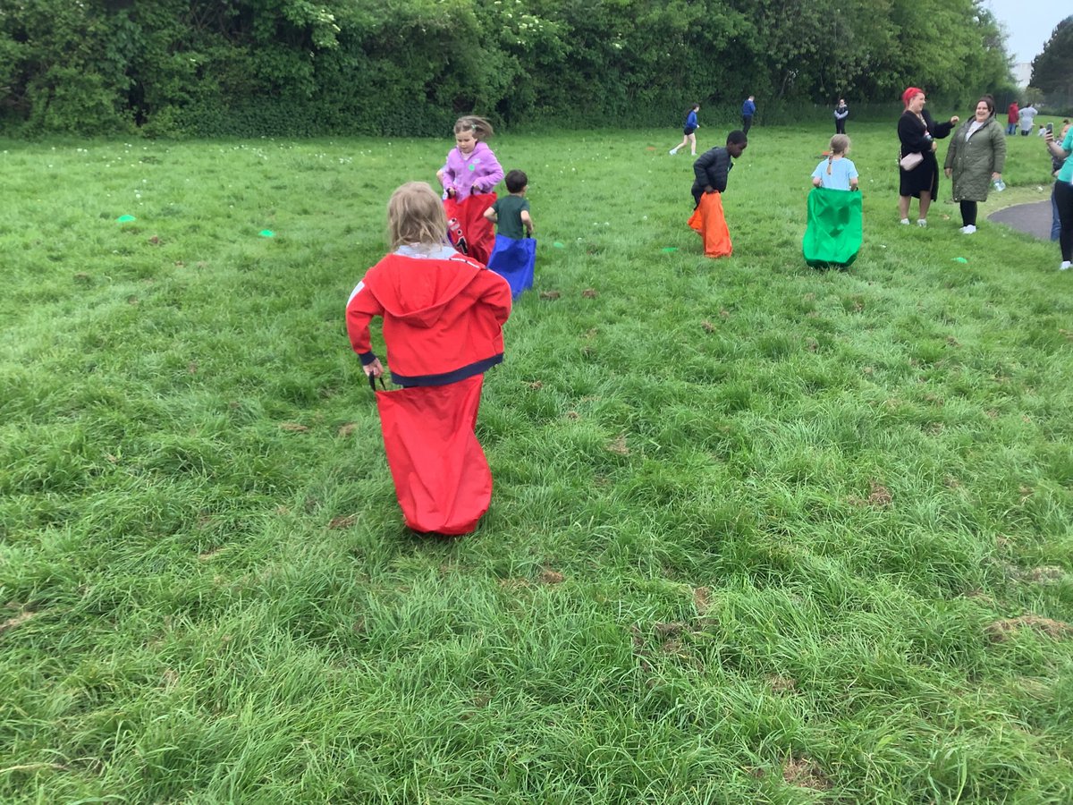 P1atCanalView's tweet photo. What a wonderful sports day! Great job, Primary One. What was your favourite race? #CVHealthWeek23 #OnlyAtCanalView https://t.co/NZ0uM5fuG2