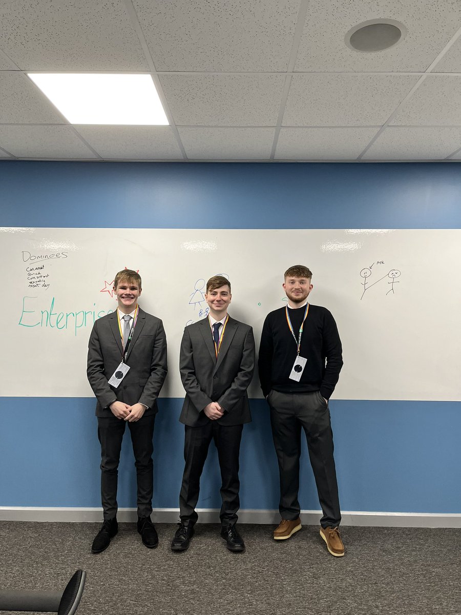 Holly Shaw tweet media