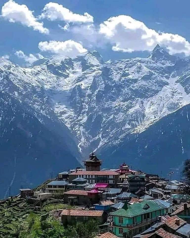 PranjalCh23's tweet image. Kalpa Village, Kinnaur, Himachal Pradesh…