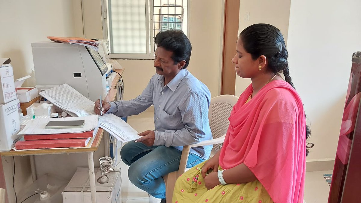 DmoKadapa's tweet photo. SUO Proddatur conducted Friday dryday activities,Cyphanathrine indoor Space spraying in     92 houses done at Kummari street of Secretariat Kottapalli-1 in PHC Kalluru.   Lab visits of  UPHC Devangapeta and UPHC Sreeramulapeta. https://t.co/DFEYKGlE0V