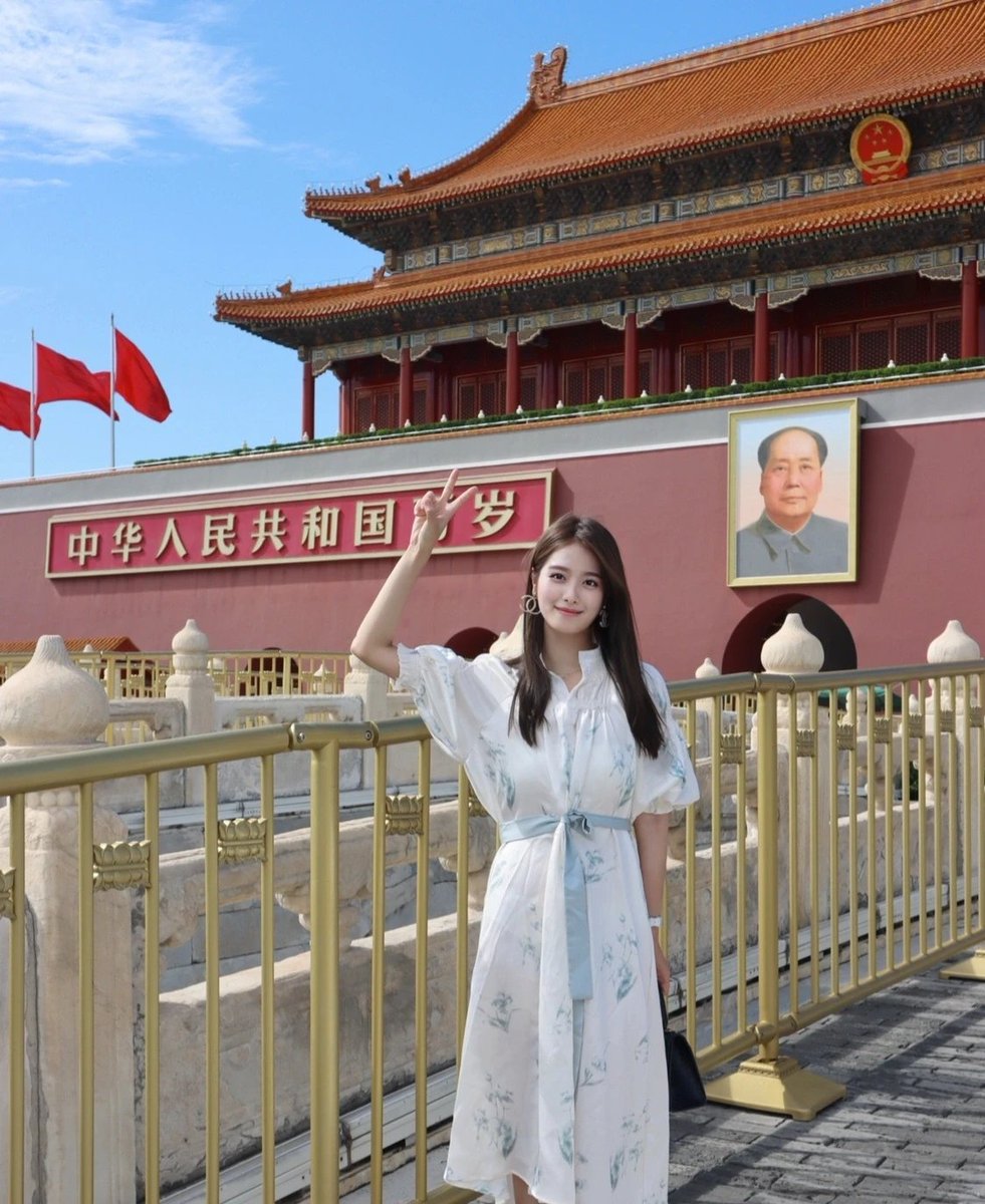 hezehua5's tweet photo. 我爱北京天安门。如果信仰有颜色，那一定是中国红。 https://t.co/qu8ZpAzuA8