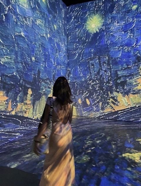 300moods's tweet photo. van gogh exhibition https://t.co/QGnwWXHEQn