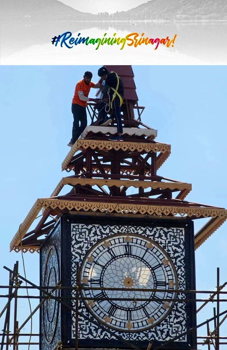 TewdaAuranzaib's tweet photo. Work going on the new Clock Tower at Lal Chowk by SMC. ❤️ 

#ReimaginingSrinagar https://t.co/kReb8e8TDA