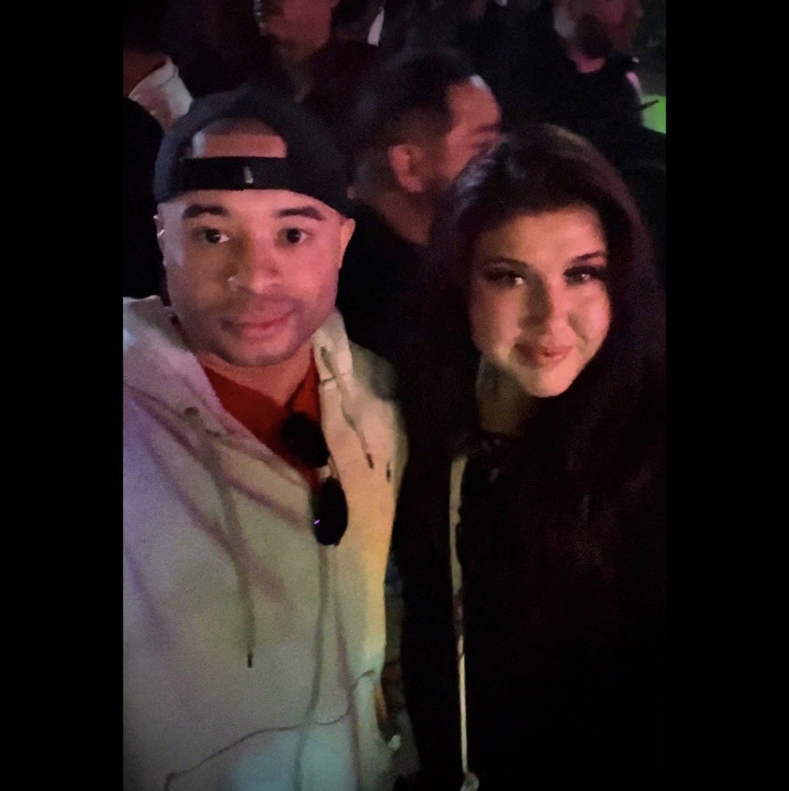 AveryCarriere's tweet image. Spending time with good people #spendtime #goodpeople #good #people #polo #poloralphlauren #ralphlauren #nike #rayban #raybansunglasses #aviators #aviator #aviatorsunglasses #chillin #clean #fresh #style #stylish #dtx #dallaslife #dallaslifestyle #dallasliving #dallasstyle