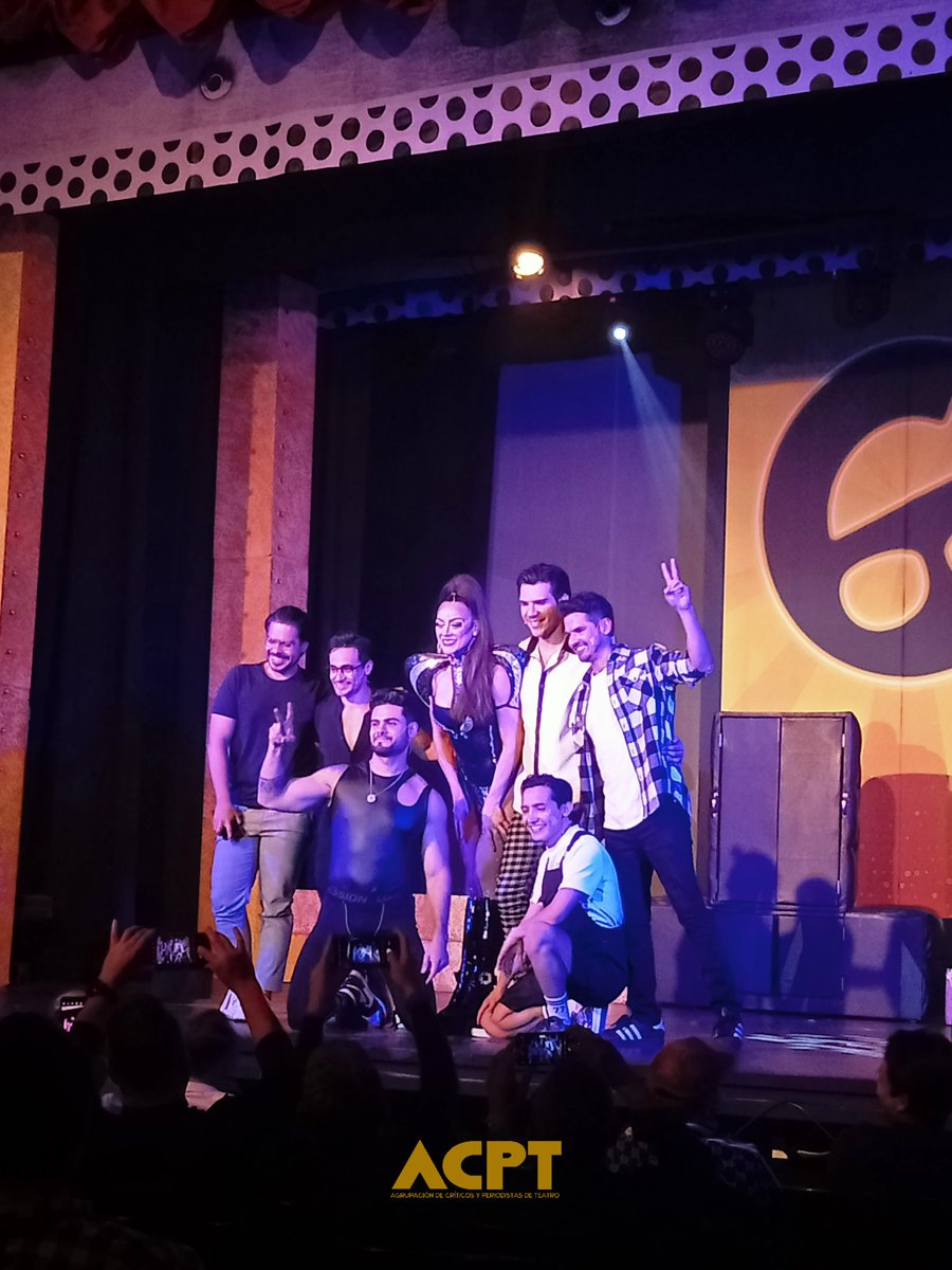 #ACPT presente en GRINDER, EL MUSICAL en el Teatro de la República los jueves a las 20:30h. 

#PRESENCIAACPT #PREMIOSACPT