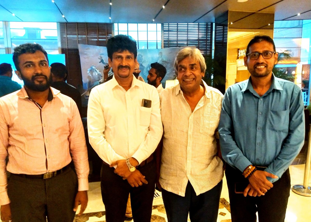 Pekbaru's tweet photo. ලගදිම රිදි තිරයේ
පිරිමි ආදරය..
එරංග සේනාරත්නගේ
අලුත් වැඩක්.. https://t.co/2UW9Mi97Bw