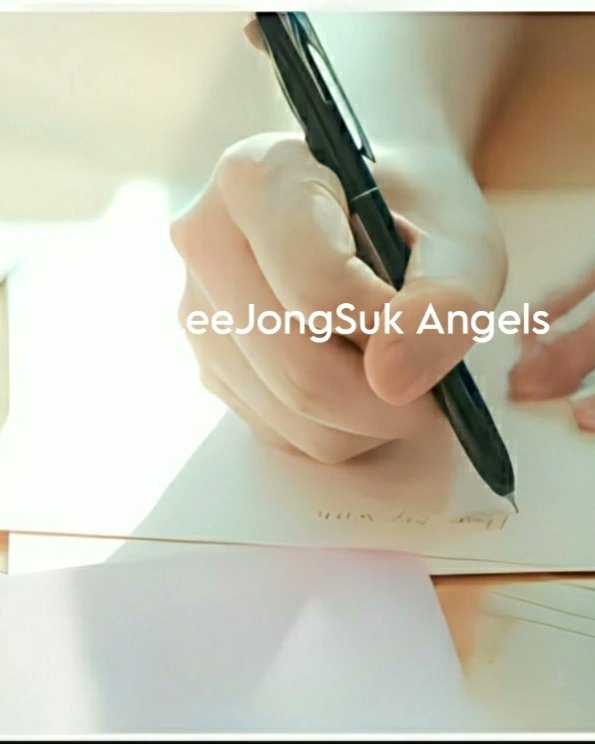 <Dear, My with.>
Lee Jong Suk
#LeeJongSuk