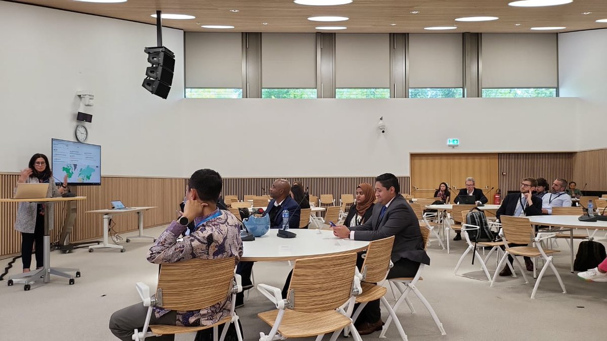 HealthParliamnt's tweet photo. Dr.@RajendraGupta, Founder, @HealthParliamnt at the official #launch of the #GlobalDigitalHealthMonitor (GDHM) in Geneva, Switzerland on May 25,2023.

#HealthParliament is the official partner of @HealthEnabled that released the #GDHM Version 2.0

#GDHM2023 https://t.co/RsPUI7rCVc