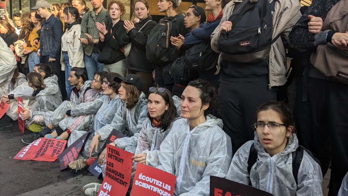 Greenpeace France tweet media